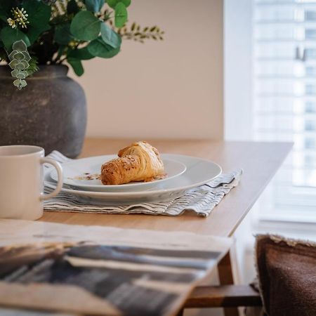 Royal House Stylish Apartments - Chester Ngoại thất bức ảnh