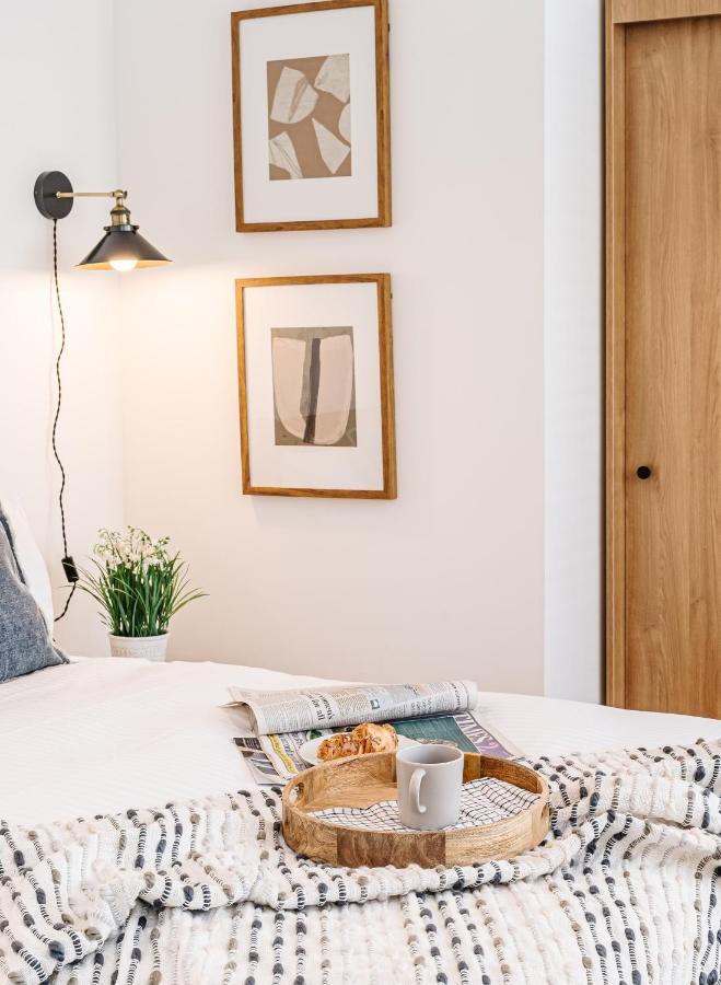 Royal House Stylish Apartments - Chester Ngoại thất bức ảnh